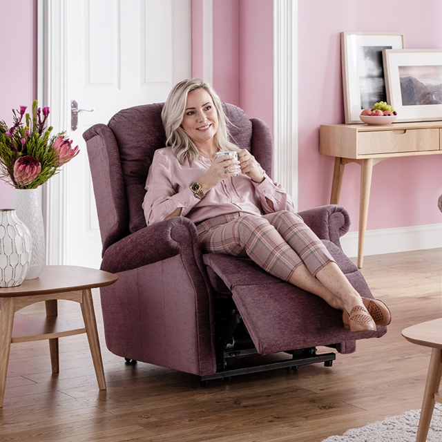 Celebrity Woburn Standard Riser Recliner Armchair - Image 4