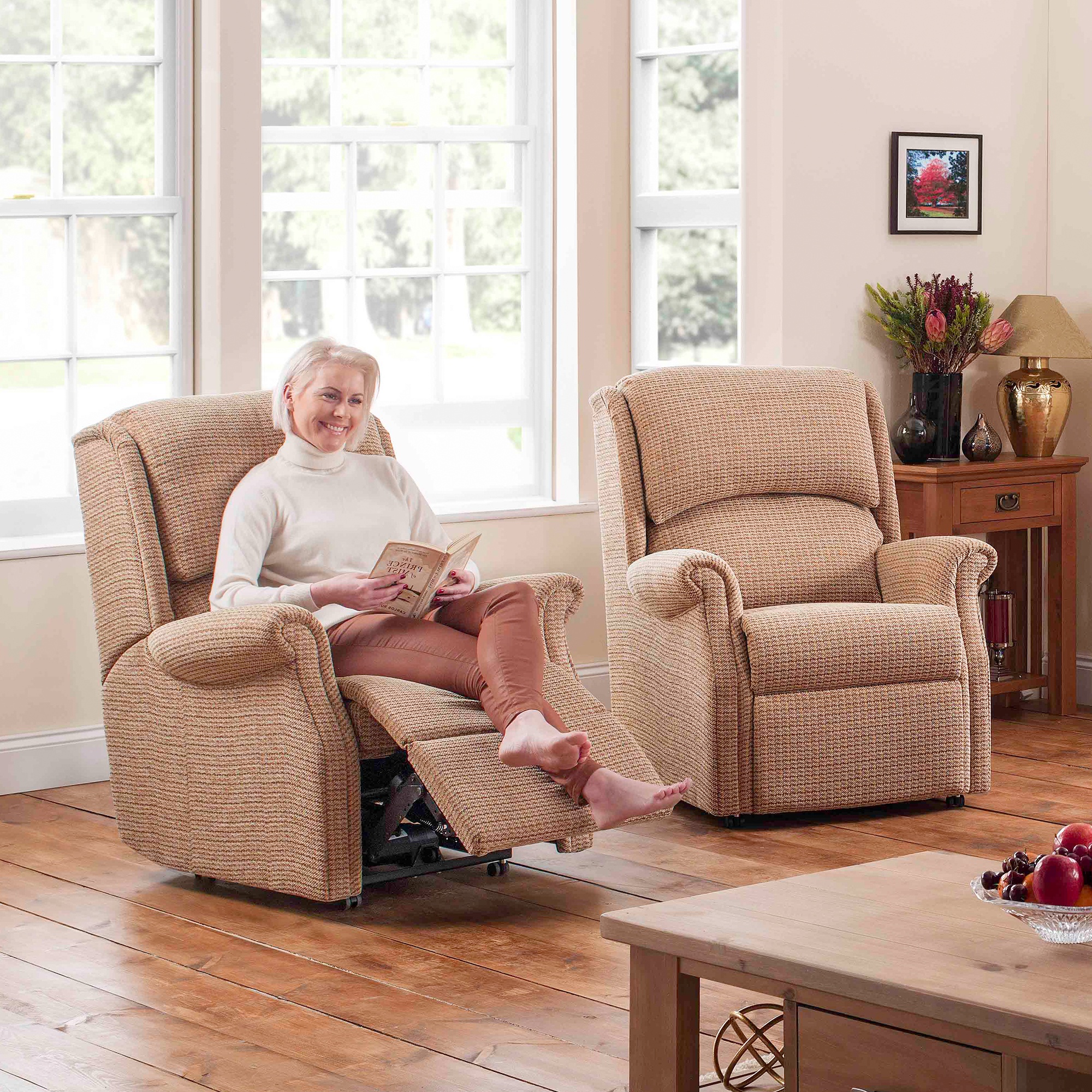 Celebrity Regent Standard Recliner Armchair - Image 3
